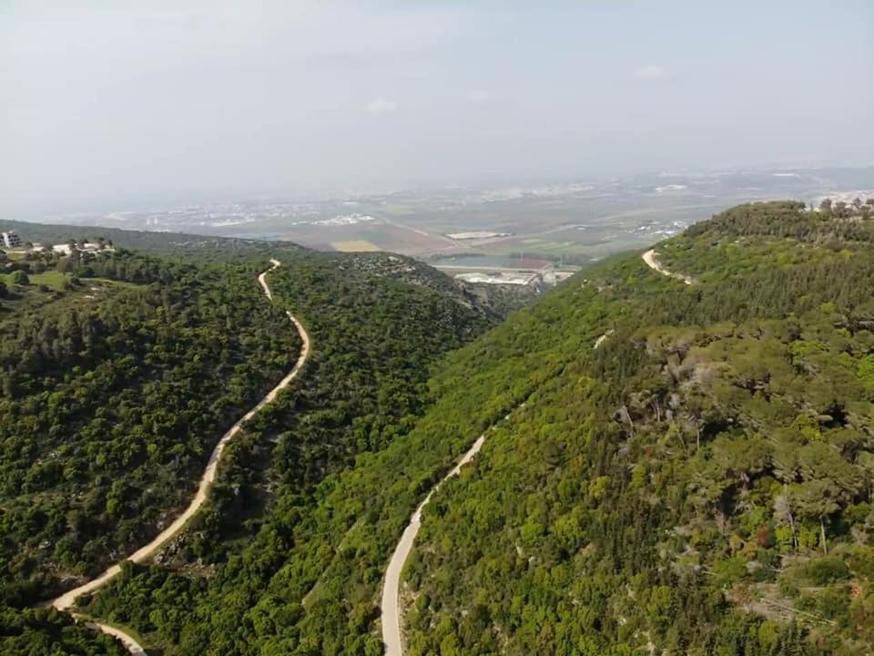 فندق Panoramic View Isfiya المظهر الخارجي الصورة